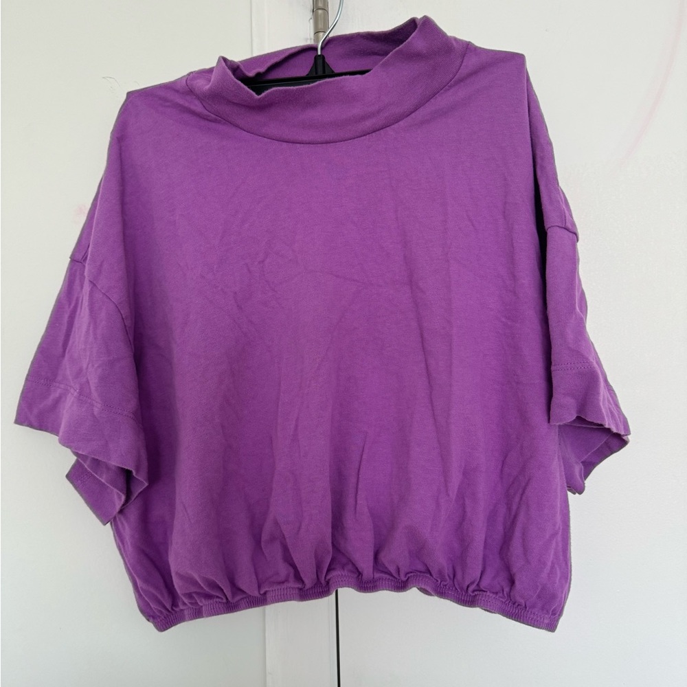 Alo Yoga High Neck Cropped Top - M